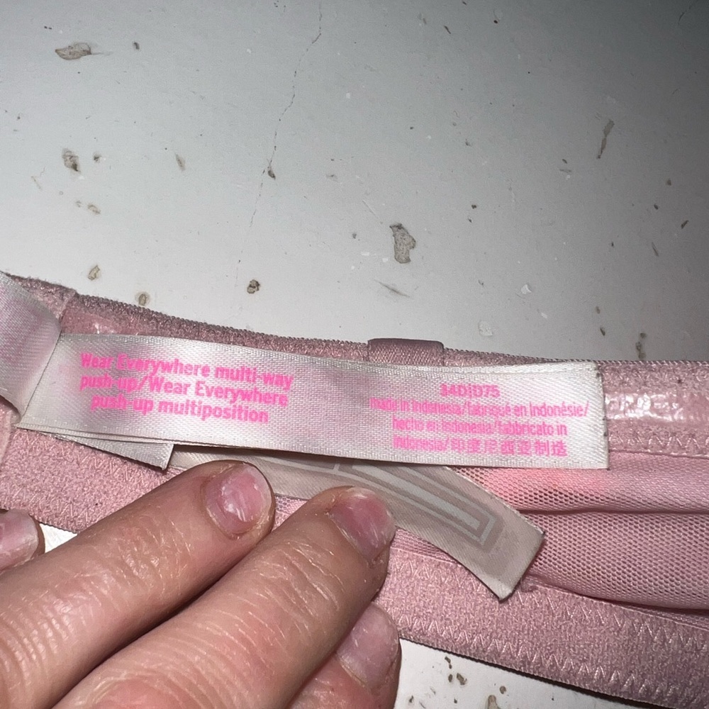 Pink Victoria secret Wear Everywhere multiway push up
multiposition bra 34D - Picture 6 of 6